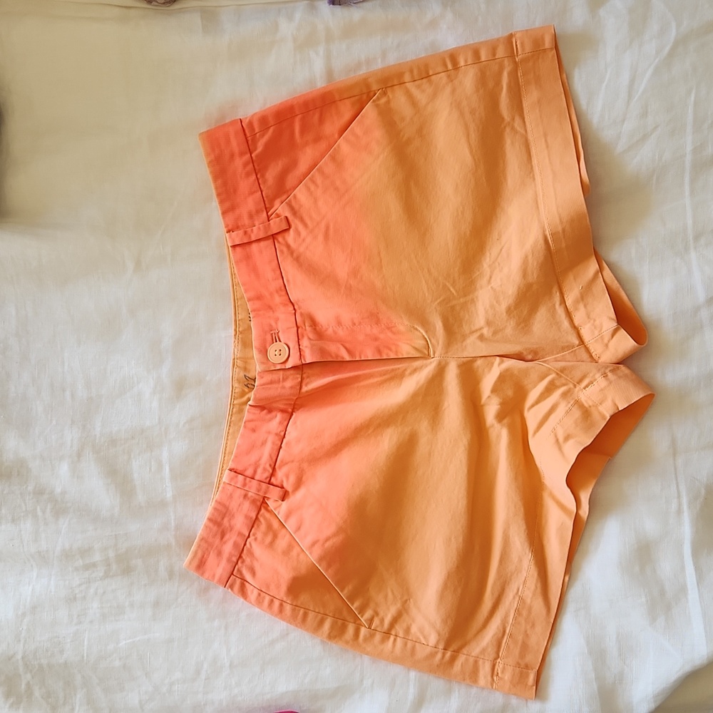 Neon Khaki by Gap shorts